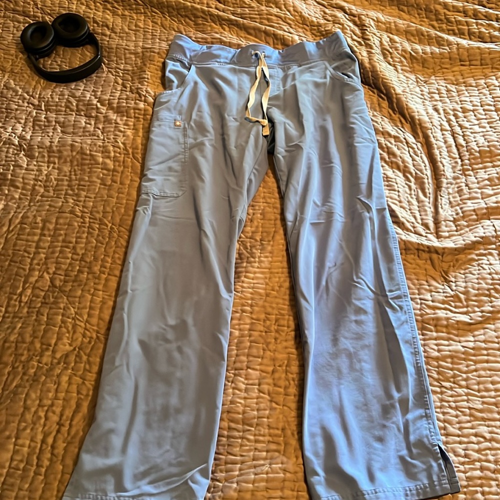 Figs ceil blue kade cargo pants M tall